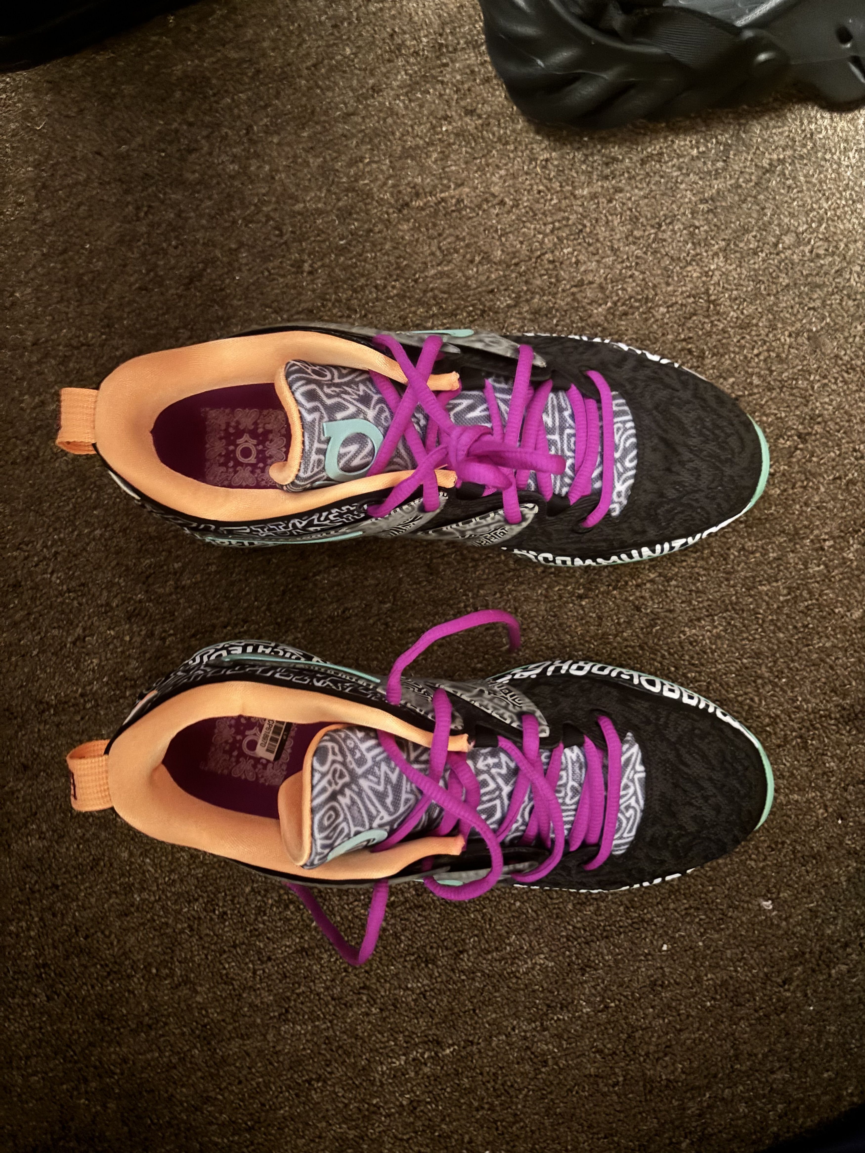 Nike KD 15 brooklyn graffiti Size US 10 / EU 43 - 5 Thumbnail