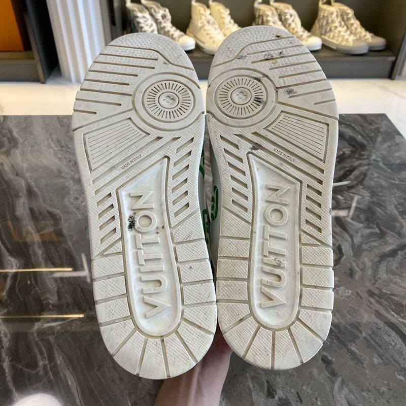 Louis Vuitton Louis Vuitton Green Logo Low-Top Sneakers - Size US 9.5 / EU 42-43 - 4 Thumbnail