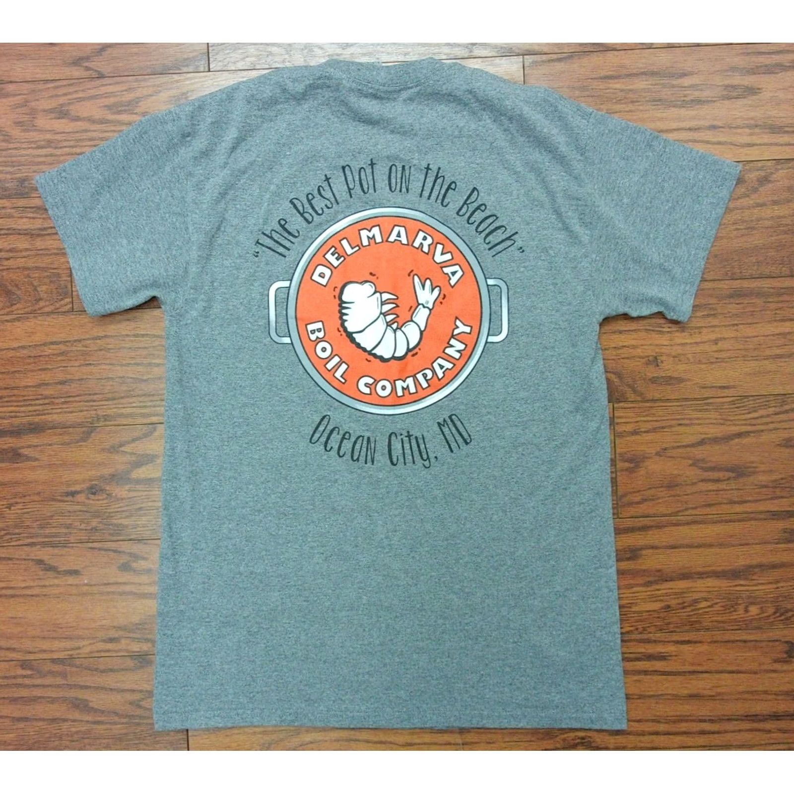 Gildan DELMARVA BOIL COMPANY shirt Men's Medium slim Seafood Bar OCEAN CITY MARYLAND Size US M / EU 48-50 / 2 - 4 Thumbnail