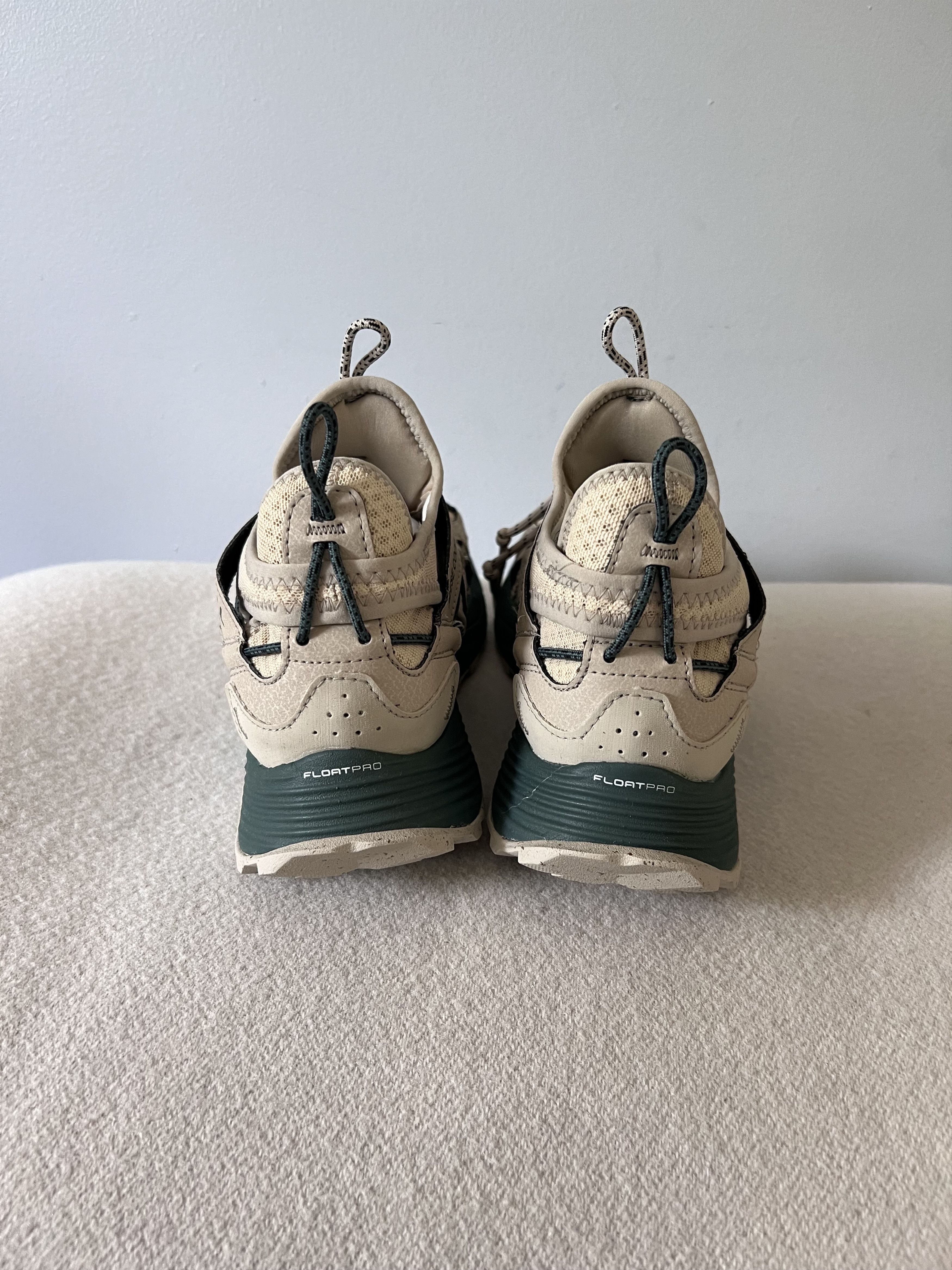 Merrell Reese Cooper Merrell Moab FLight SVE in Oyster White Size US 9 / EU 42 - 5 Thumbnail