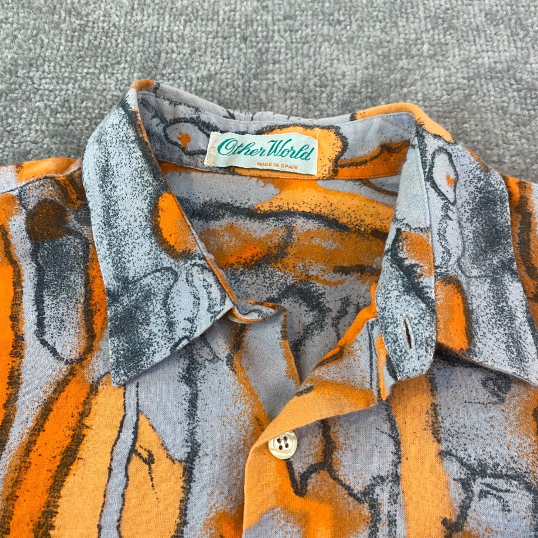 Other Other World Shirt Mens 4 Medium Multicolor Orange Gray Graffiti Button Up Spain Jams Like Size US M / EU 48-50 / 2 - 2 Thumbnail