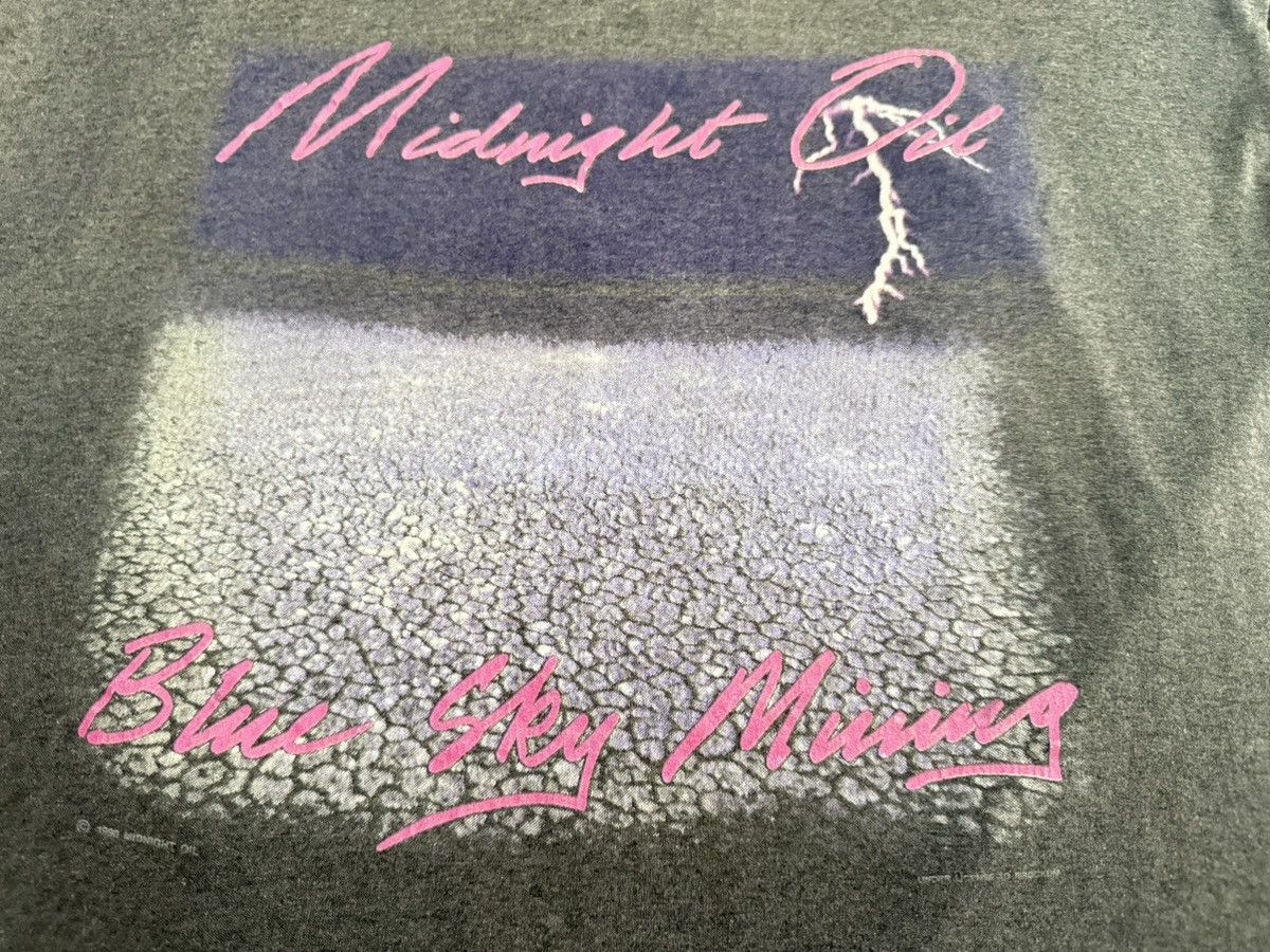 Band Tees × Vintage Vintage 90s Midnight Oil Blue Sky Mine Chopper Size US XL / EU 56 / 4 - 3 Thumbnail