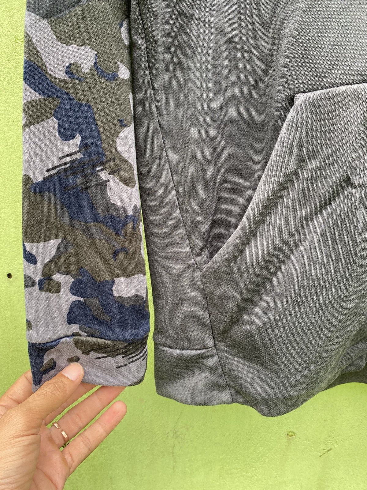 Nike Nike Dri-Fit Hoodie Zip Camo Sleeve Raglan Urban Style Size US M / EU 48-50 / 2 - 5 Thumbnail