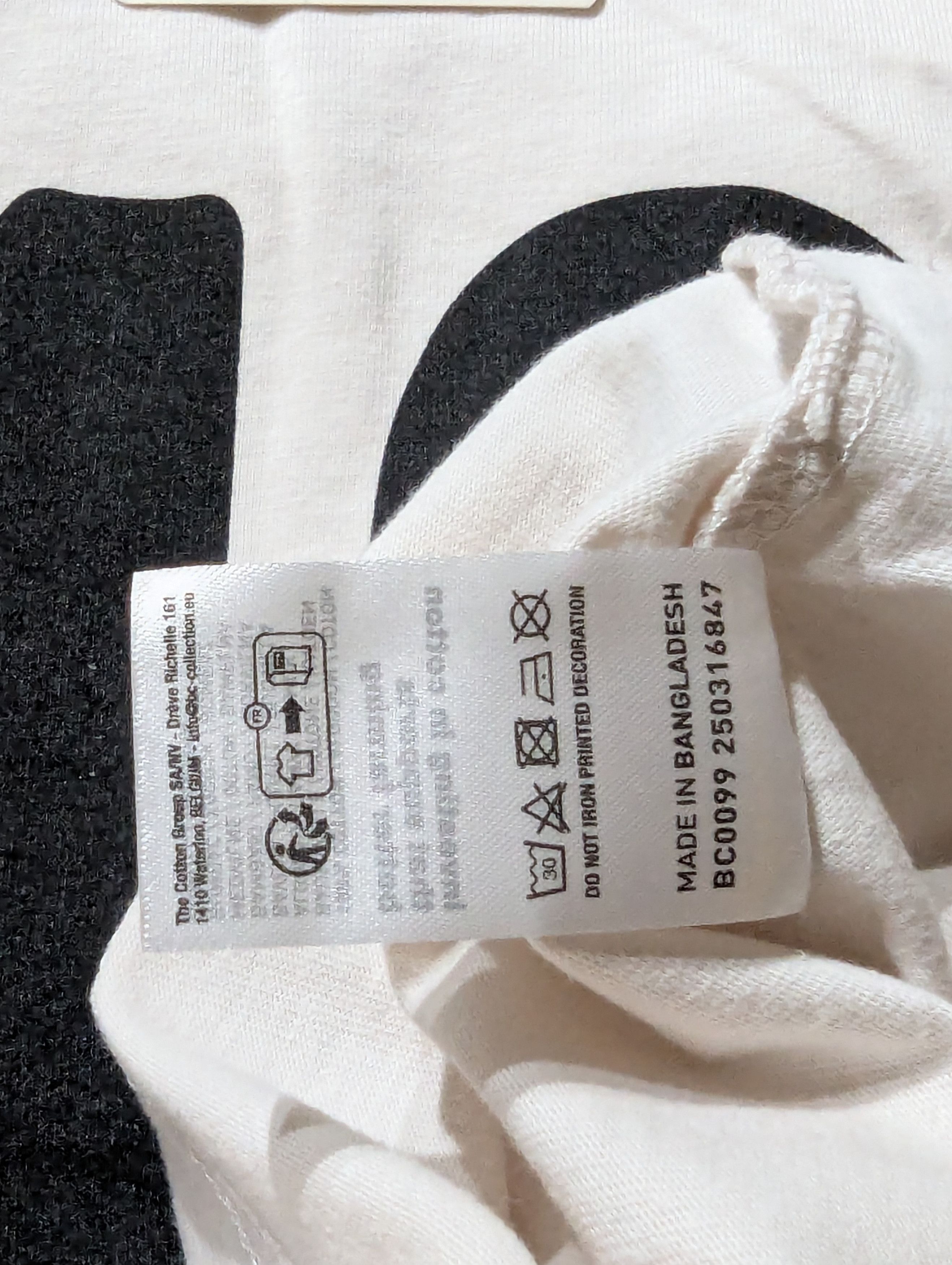Other Art Basel T-Shirt PSG 2026 Paris Saint German Event Large Size US L / EU 52-54 / 3 - 9 Thumbnail