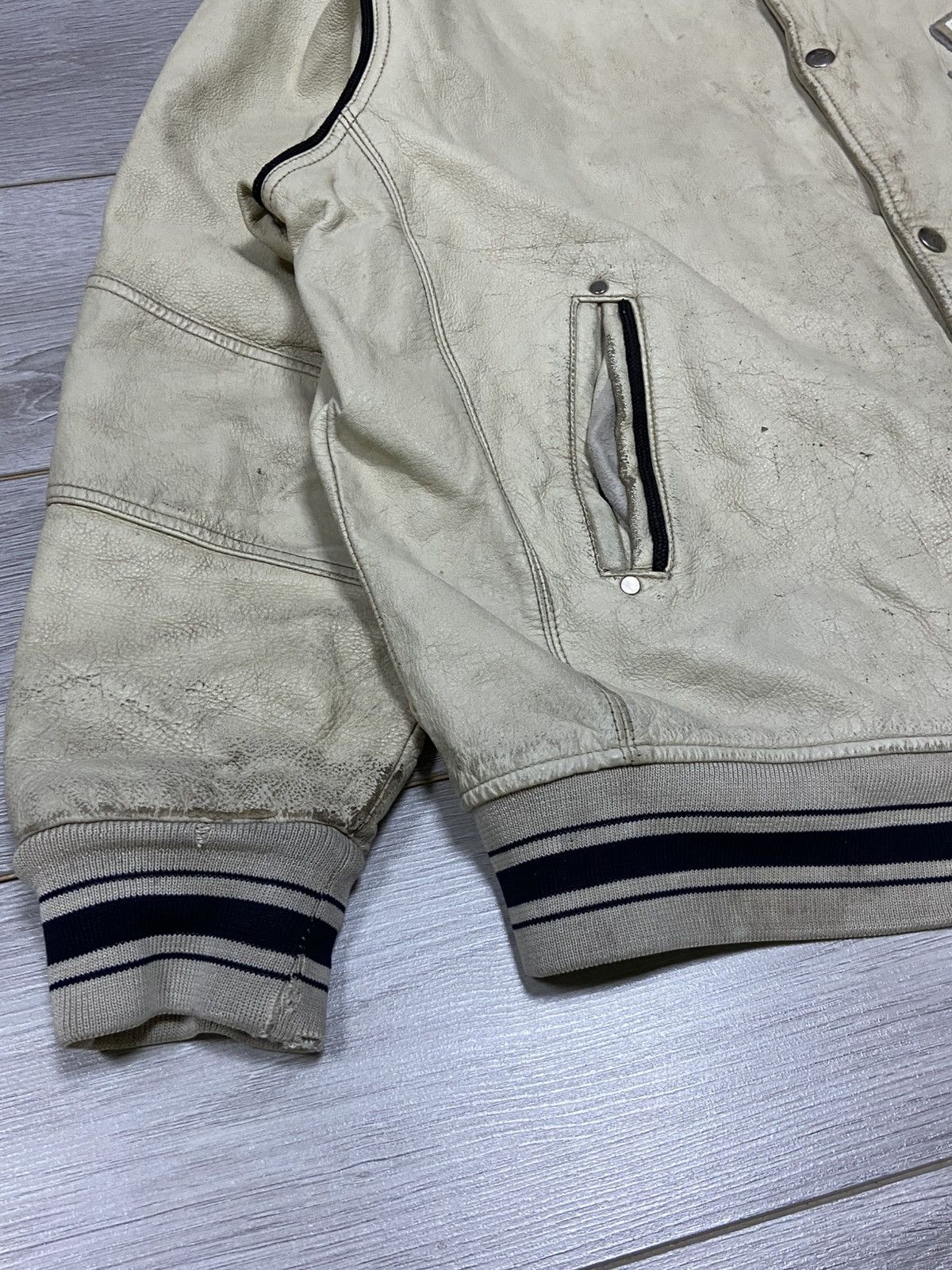 Avirex Avirex vintage Leather Jacket distressed New York big logo Size US XXL / EU 58 / 5 - 14 Thumbnail