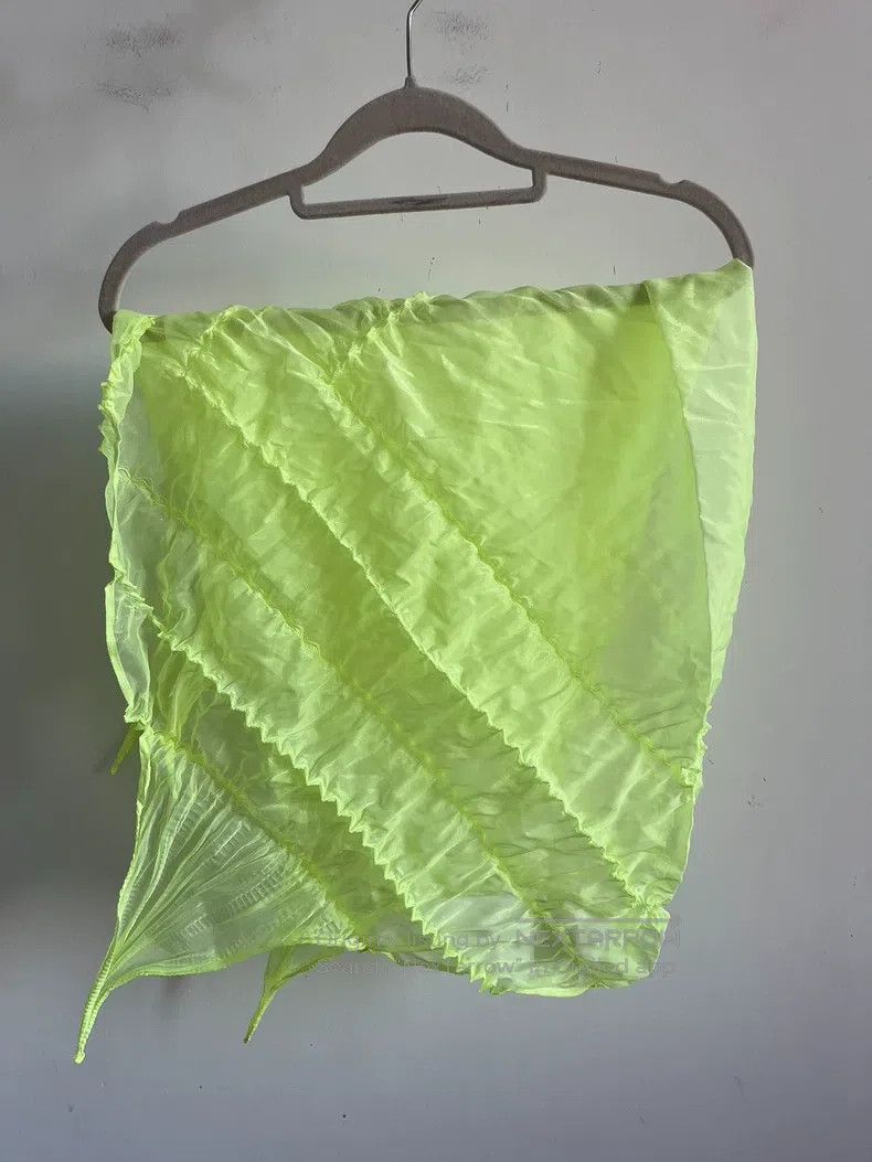 Issey Miyake Issey Miyake size:one size Green Midi Skirt Size 22" - 1 Thumbnail
