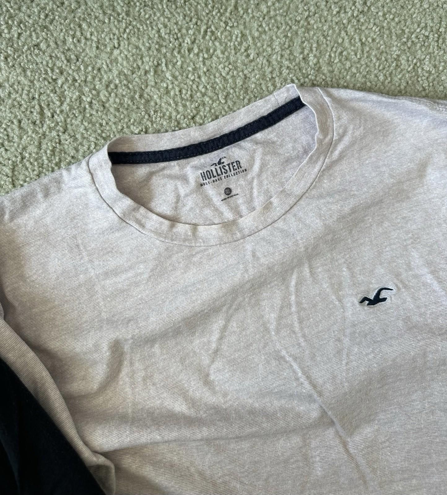 Hollister Hollister Long Sleeve Curved Shirts 3-PACK, 2 ARE XL, 1 IS M Size US M / EU 48-50 / 2 - 3 Thumbnail