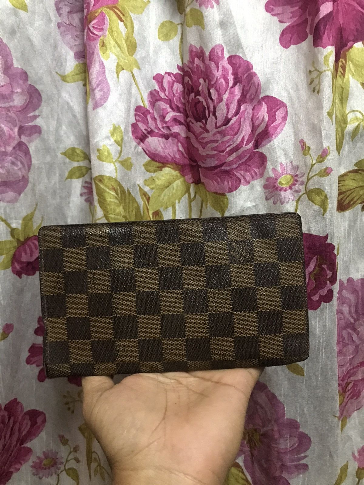 Louis Vuitton Authentic Louis Vuitton Damier Man Wallet Size ONE SIZE - 2 Thumbnail