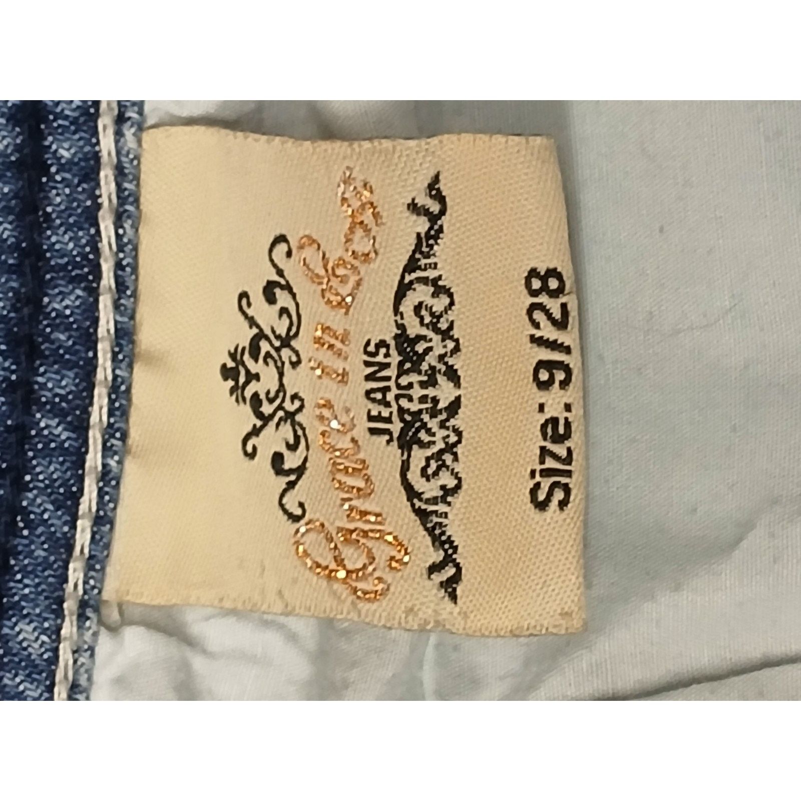 Grace in LA Grace in LA (28) Boot Cut Embroidered Flap Pockets Jeans Size 28" / US 6 / IT 42 - 8 Thumbnail