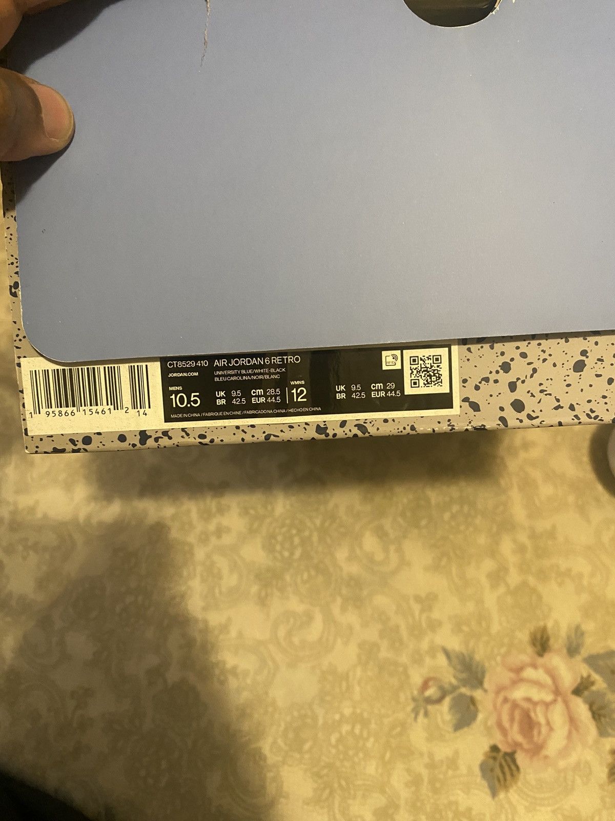 Jordan Brand Air Jordan 6 Retro UNC Size US 10.5 / EU 43-44 - 8 Thumbnail