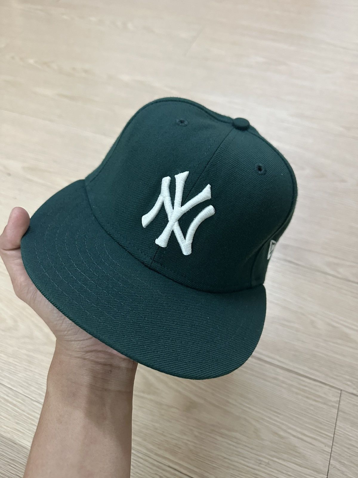MLB × New York Yankees × Vintage Rare Vintage New York Yankees New Era Made In USA Full Cap Size ONE SIZE - 4 Thumbnail