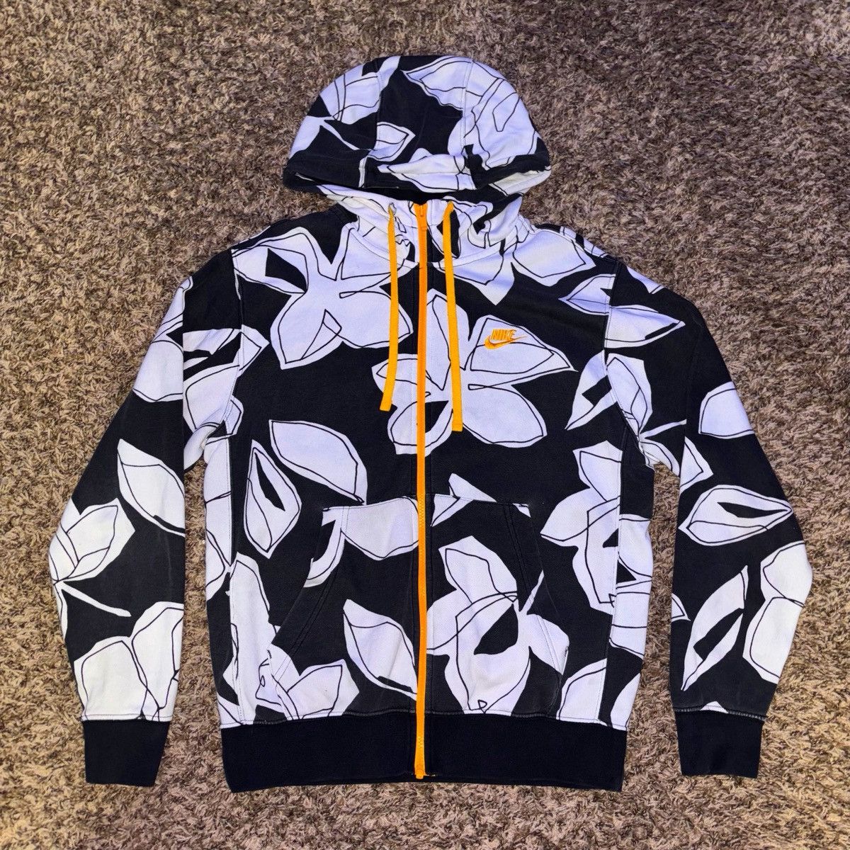 Nike Nike Graphic Hoodie Size S Size US S / EU 44-46 / 1 - 1 Thumbnail