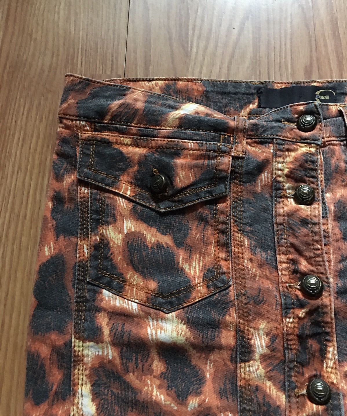 Just Cavalli × Roberto Cavalli Roberto Cavalli Just Cavalli Leopard Print Skirt Size EU 46 Size 32" / US 10 / IT 46 - 4 Thumbnail
