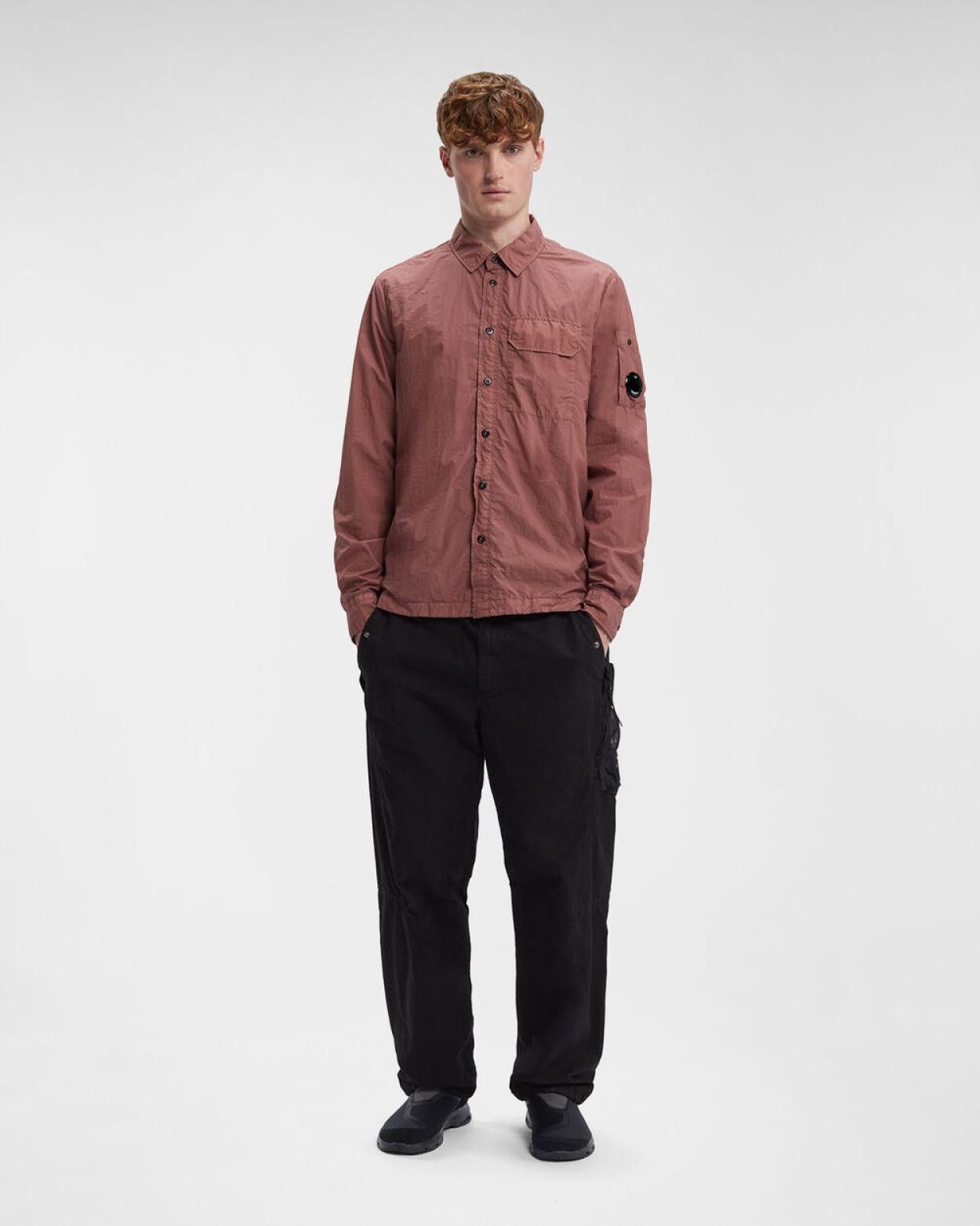 C.P. Company o1y1224 Solid Color Shirt in Brick Red Size US XL / EU 56 / 4 - 6 Thumbnail