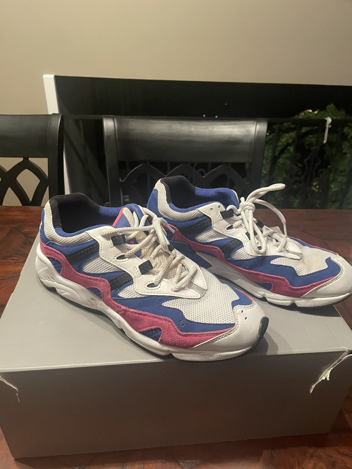New Balance New Balance 850 Size US 11 / EU 44 - 2 Thumbnail