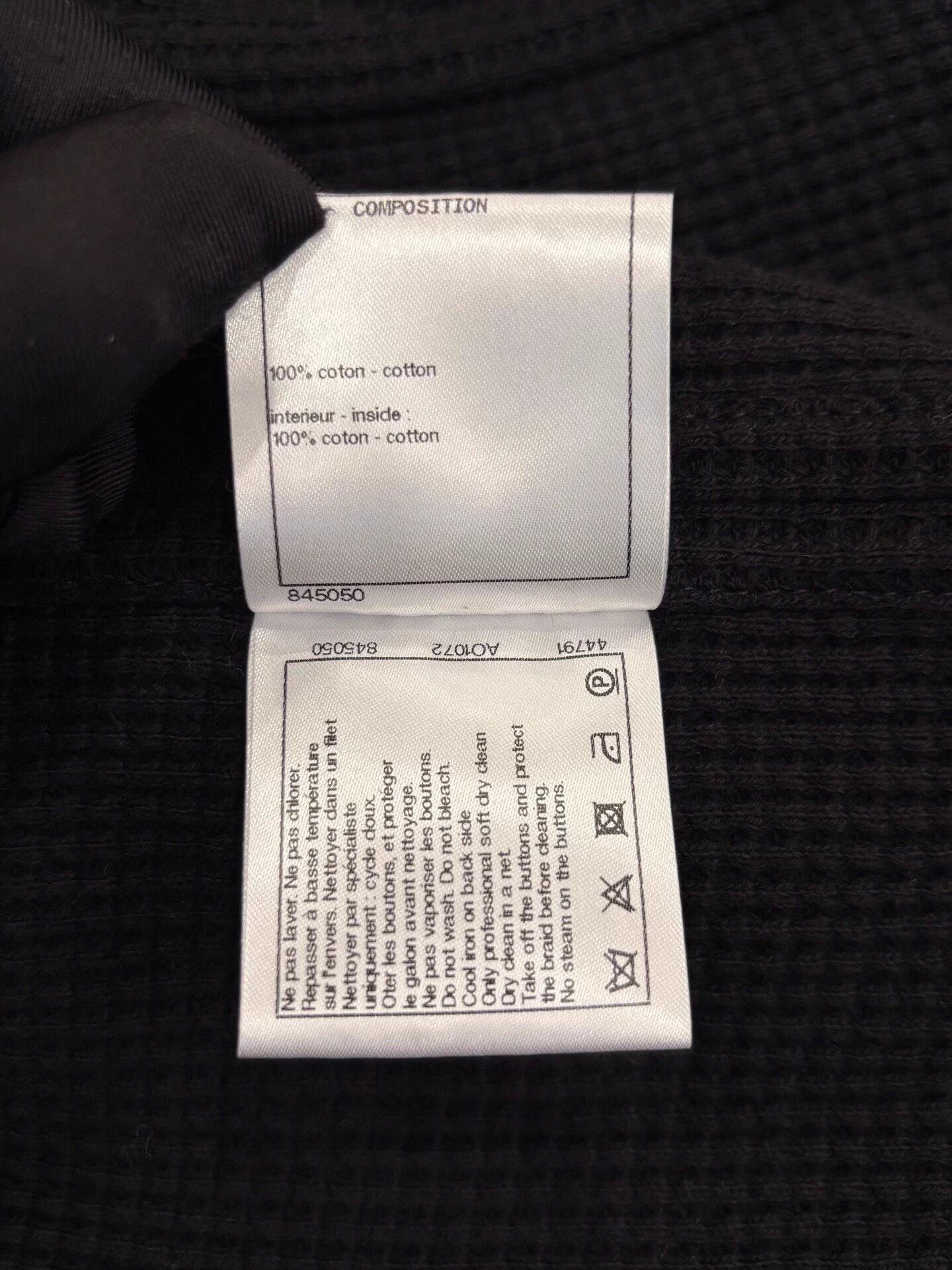 Chanel Chanel Resort Waffle Black Cardigan CC Crystal Buttons Size L / US 10 / IT 46 - 8 Thumbnail