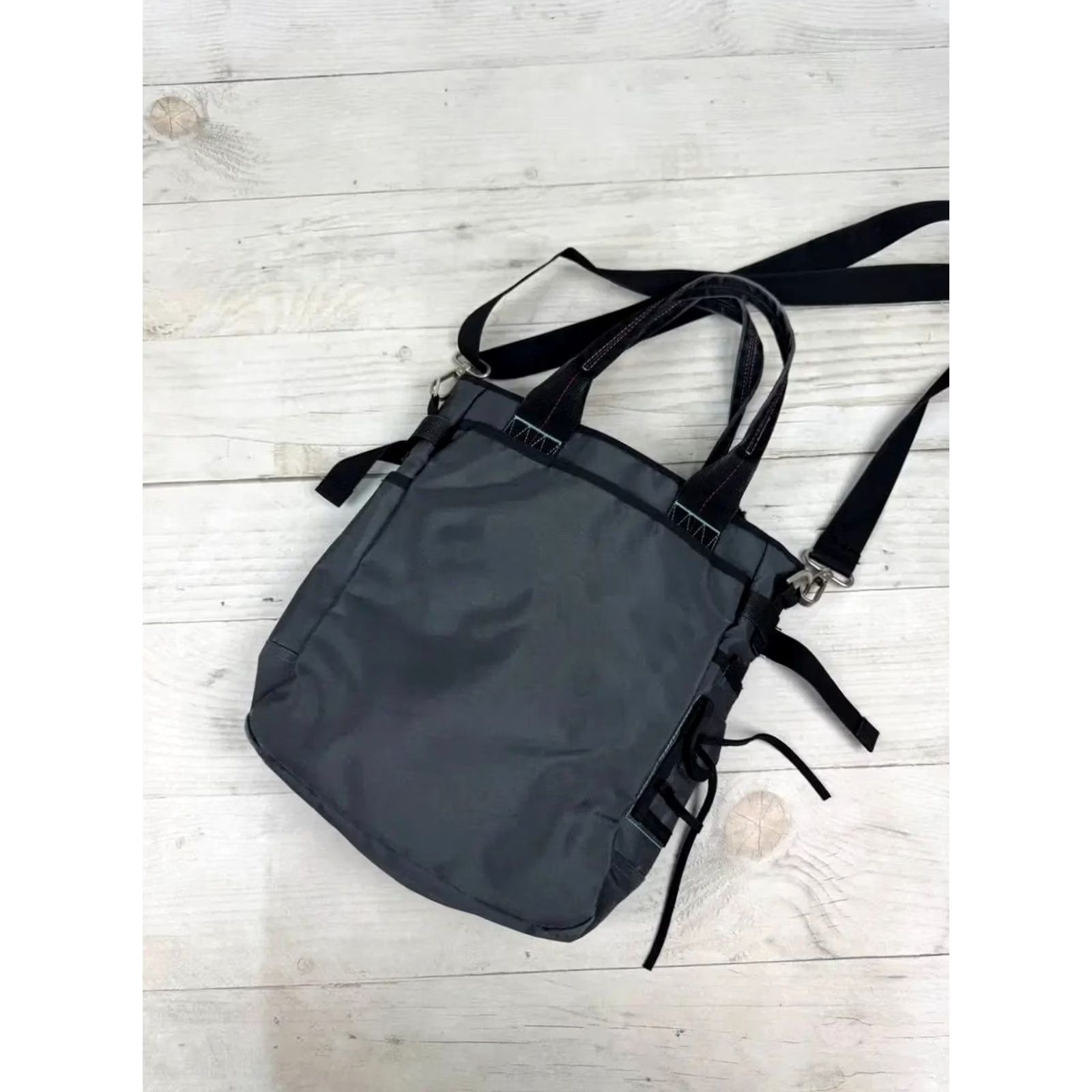 George Gina & Lucy VINTAGE George Gina & Lucy Shoulder Bag Little Sushi GGL Gray Double Handles Zip Pockets Size ONE SIZE - 6 Thumbnail