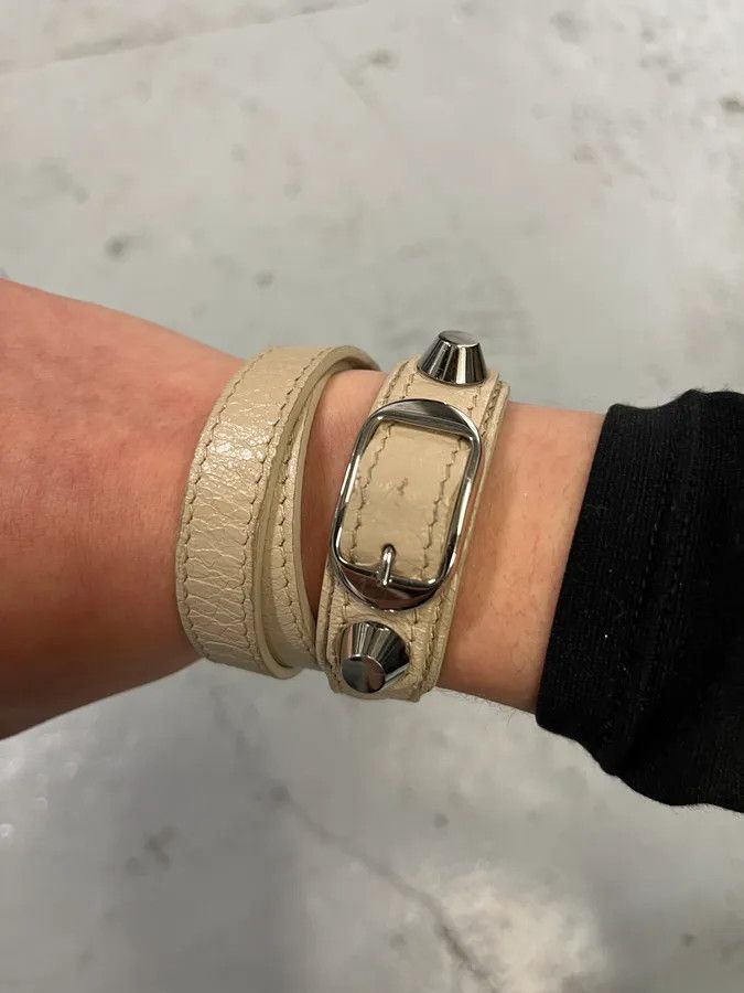 Balenciaga Balenciaga City Beige Studded Leather Bracelet Size ONE SIZE - 3 Thumbnail