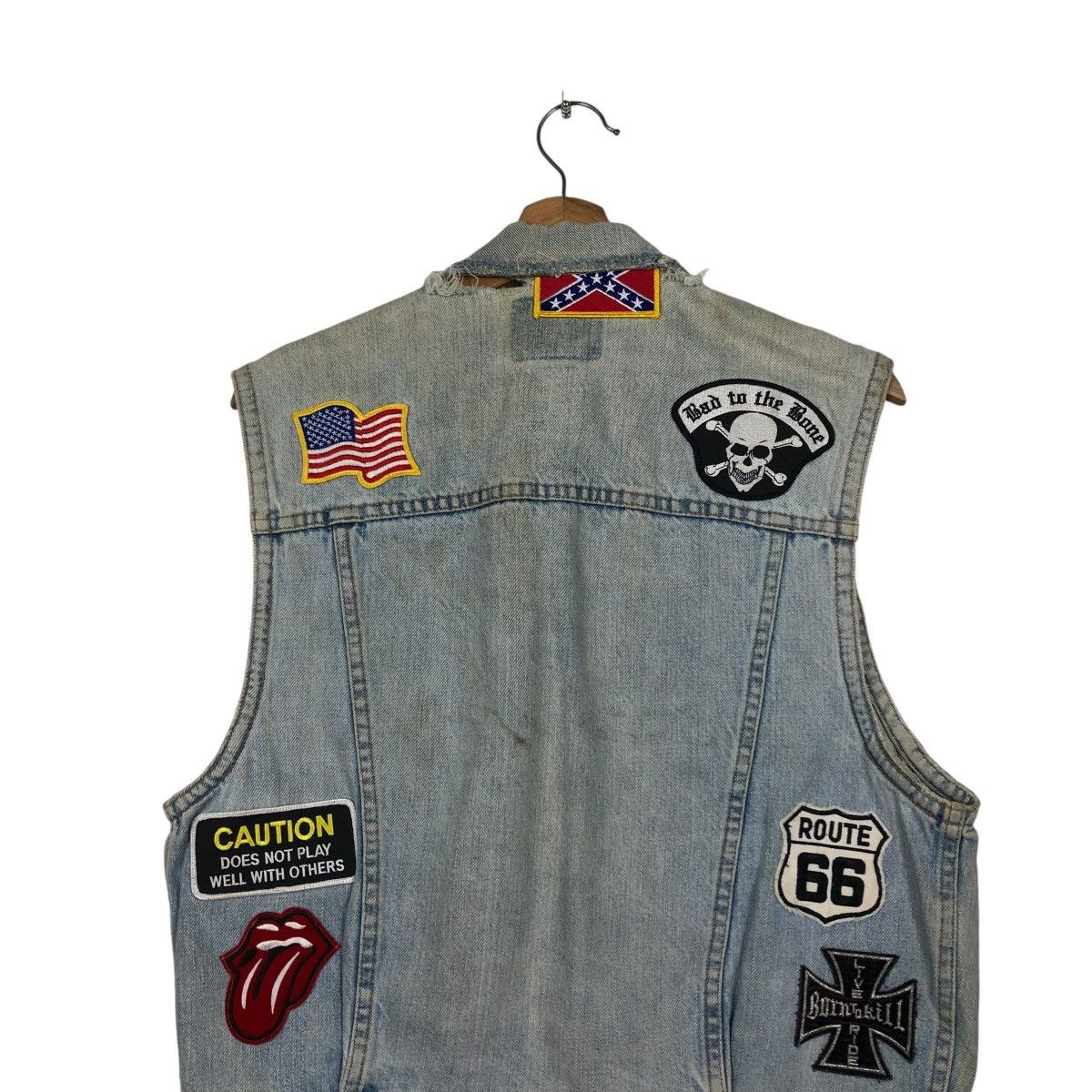 Japanese Brand 🔥DISTRESSED DENIM TANK TOP SLEEVELESS BIG JOHN USA PATCHES Size US M / EU 48-50 / 2 - 11 Thumbnail
