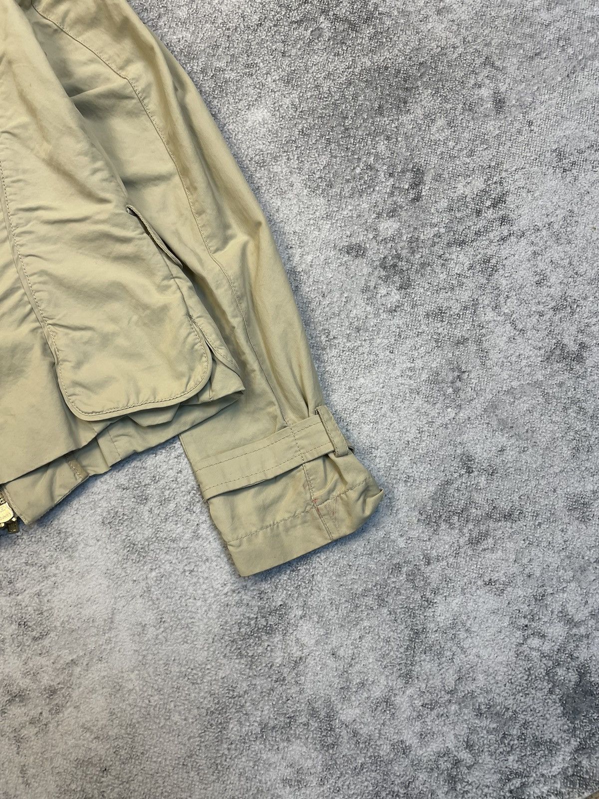 Moncler Vintage Women's Moncler Lightweight Jacket Beige Size S / US 4 / IT 40 - 9 Thumbnail