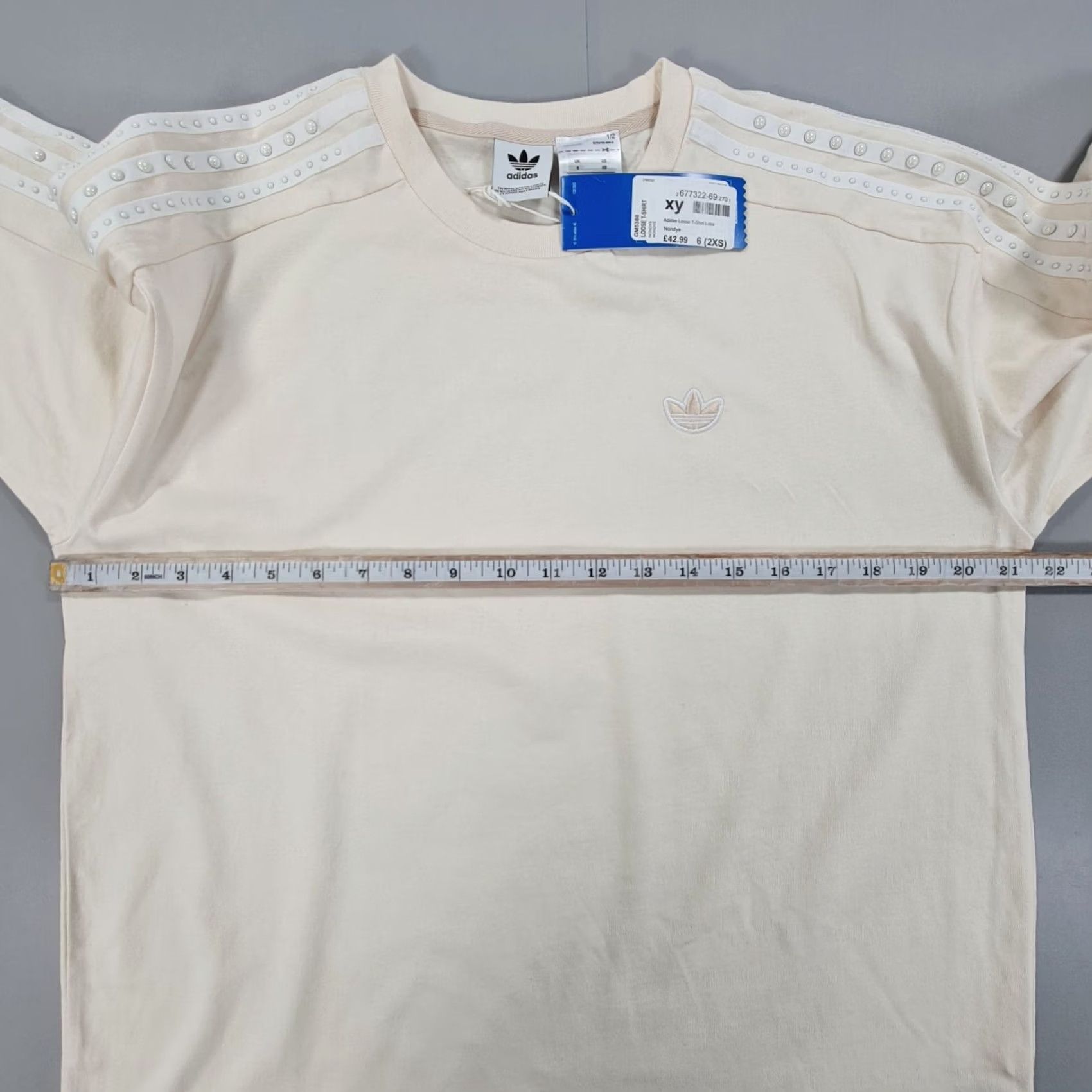 Adidas Adidas Womens T Shirt Ivory XS Oversized Loose Cotton Tee Studded Size XS / US 0-2 / IT 36-38 - 7 Thumbnail