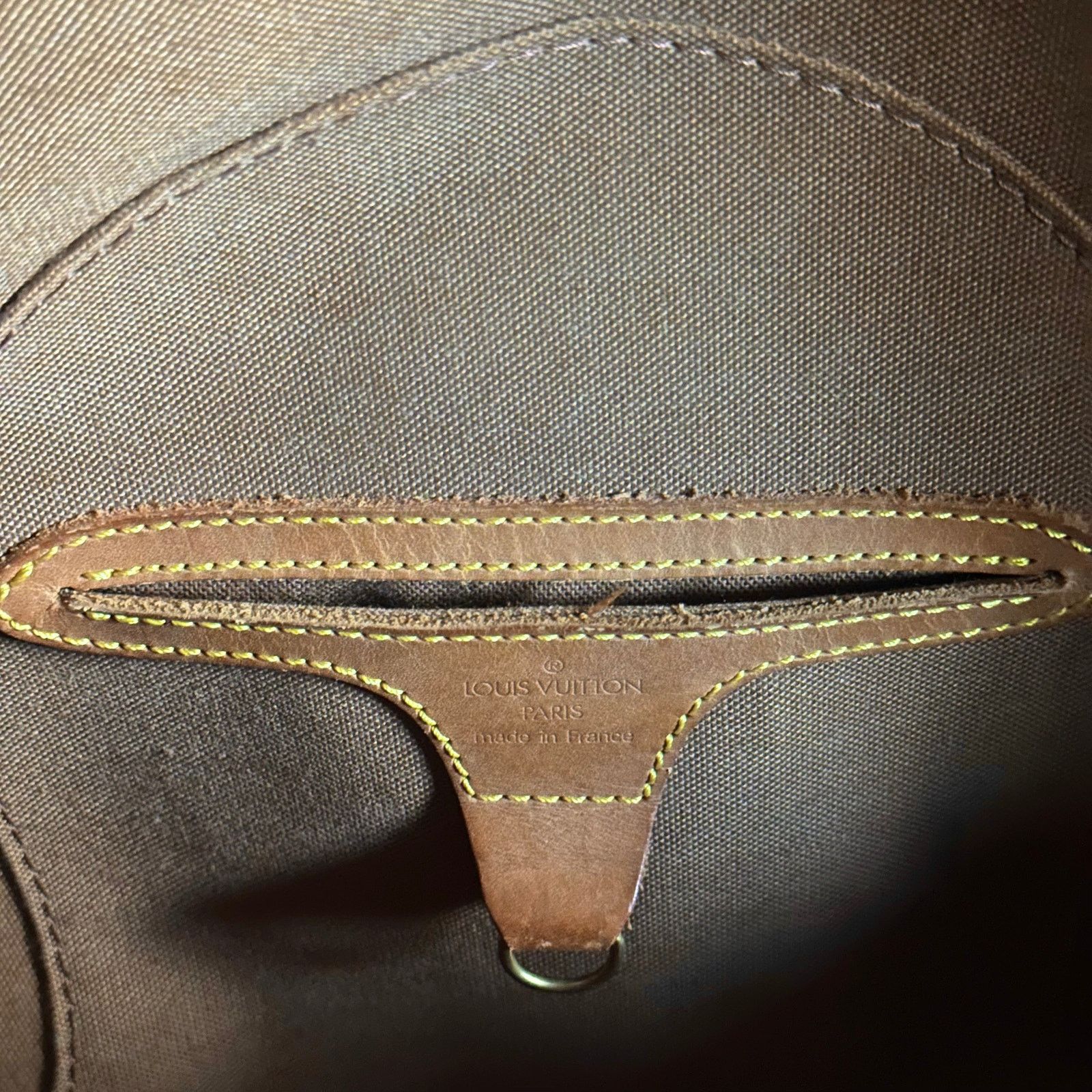 Louis Vuitton Vintage Louis Vuitton 1998 Monogram Ellipse MM Bag Size ONE SIZE - 16 Thumbnail