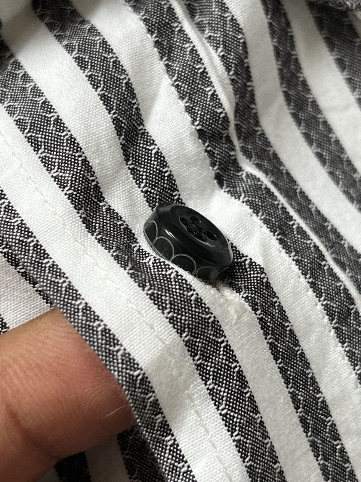 Original Fake Original Fake Striped Button Up Shirts by Kaws Size US M / EU 48-50 / 2 - 9 Thumbnail