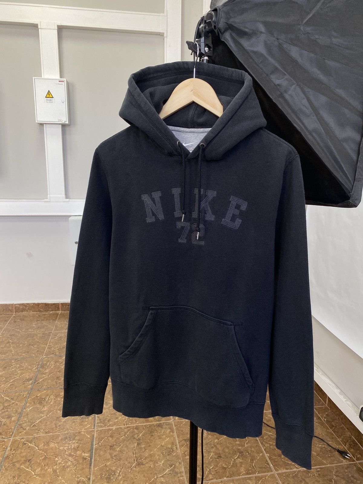 Nike 🇺🇸 Vintage 90s Nike Athletic Hoodie Rare Retro Hype Y2K Size US M / EU 48-50 / 2 - 1 Thumbnail