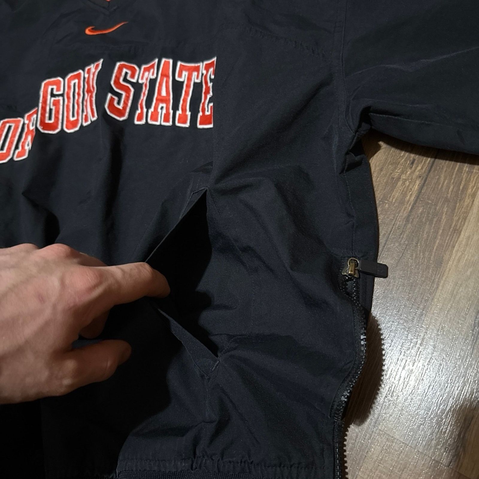 Nike Y2K Nike Team Oregon State Center Swoosh Windbreaker Size US L / EU 52-54 / 3 - 5 Thumbnail