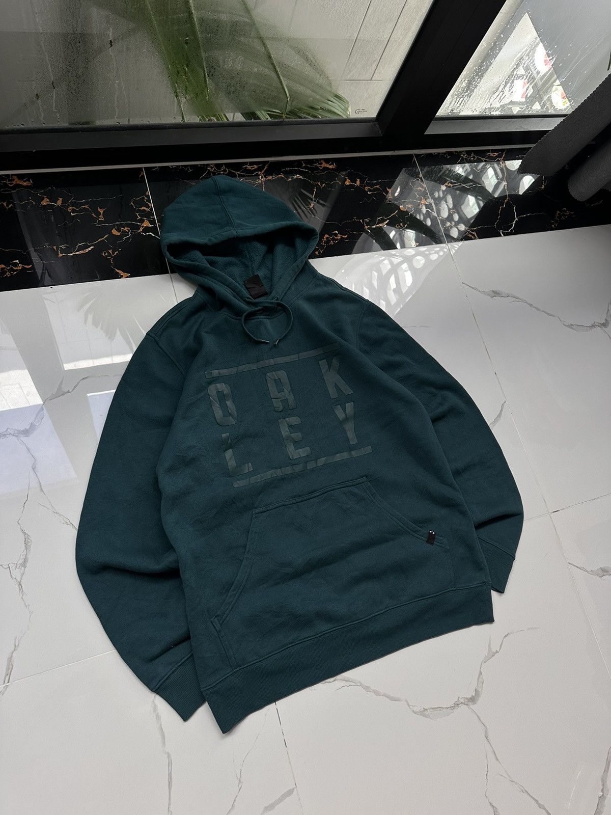 Oakley OAKLEY VINTAGE BIG LOGO STREETWEAR HOODIE Size US L / EU 52-54 / 3 - 1 Thumbnail