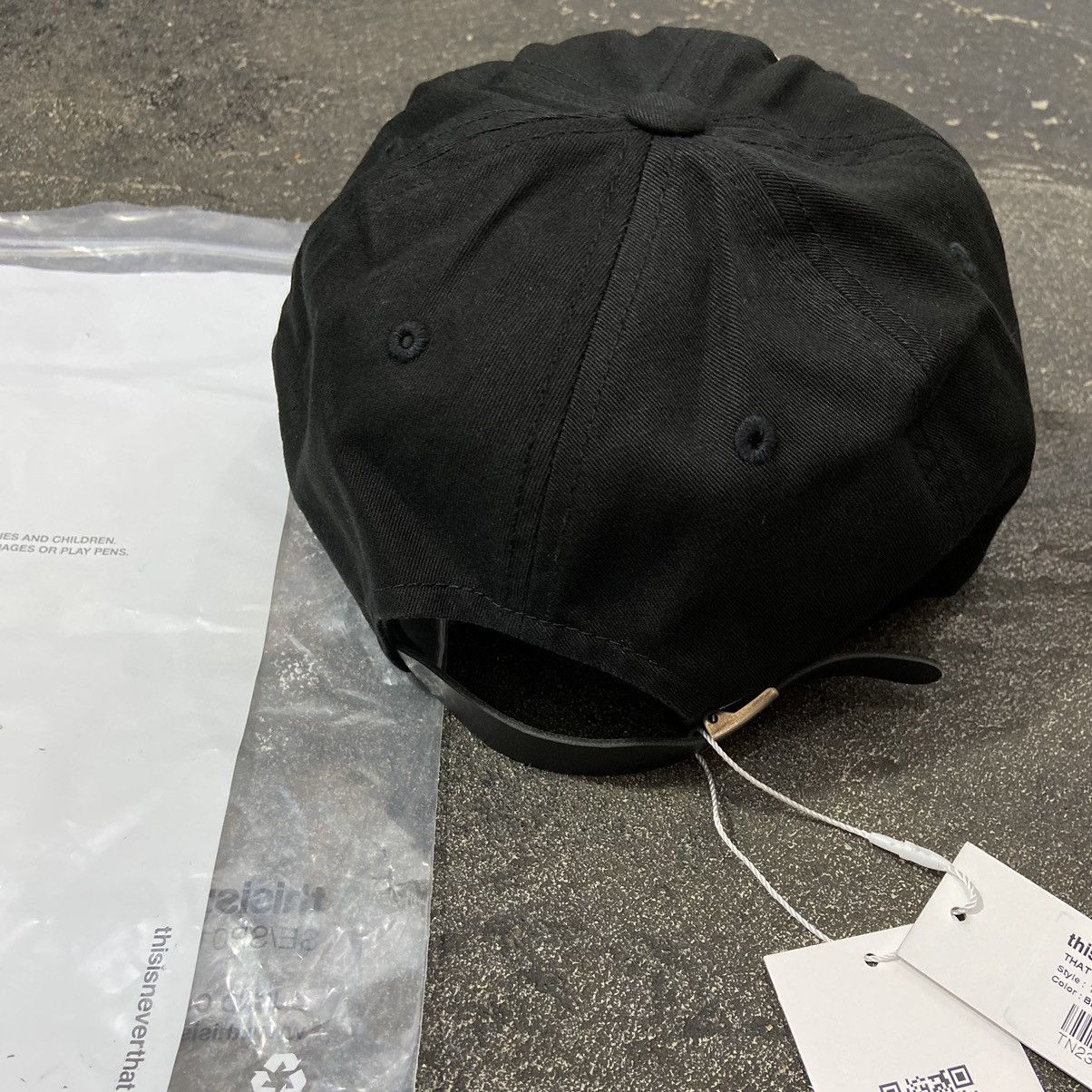 thisisneverthat Thisisneverthat ®️ That Cap Black Size ONE SIZE - 3 Thumbnail