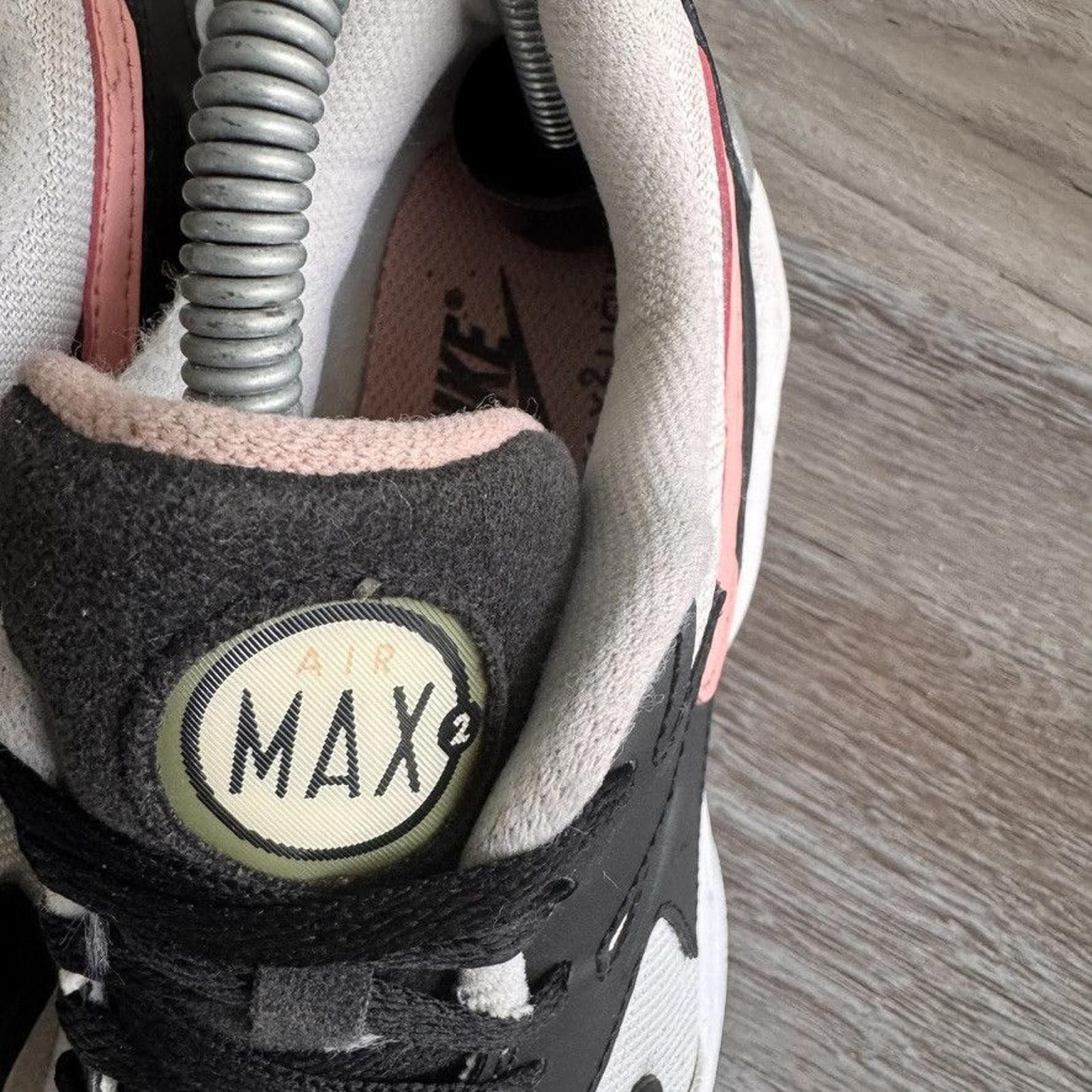 Nike NIKE • Air Max2 Light (5M) Size US 5 / EU 37 - 8 Thumbnail