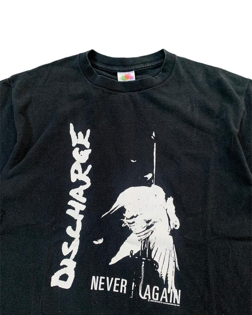 Band Tees × Fruit Of The Loom × Vintage Vintage 2002 Discharge Never Again Hardcore Punk Band Tee Size US M / EU 48-50 / 2 - 2 Thumbnail