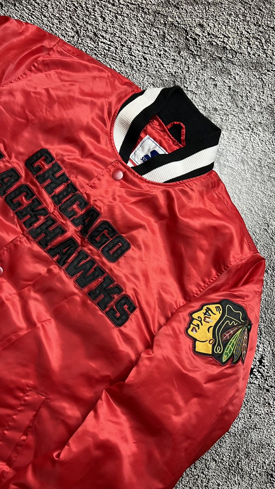 Starter VTG 90’s Chicago Blackhawks NHL starter bomber jacket Size US L / EU 52-54 / 3 - 2 Thumbnail