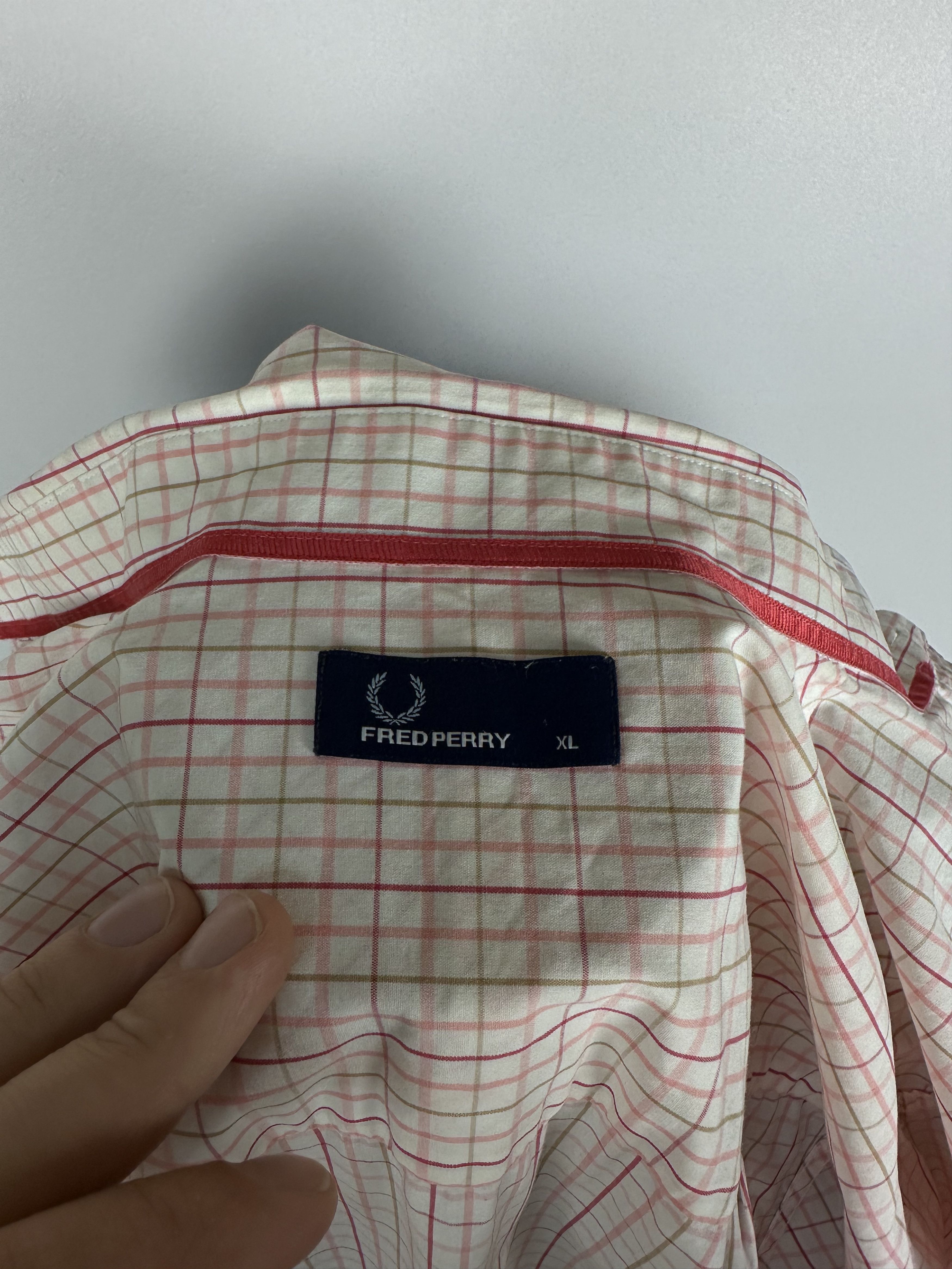 Fred Perry × Vintage Fred Perry Short Sleeve Button Down Shirt Check Patterned Size US XL / EU 56 / 4 - 9 Thumbnail