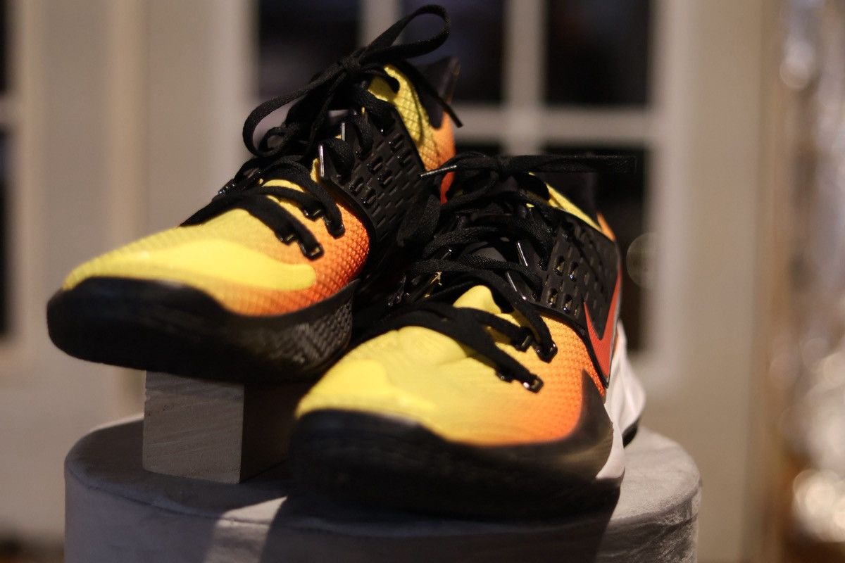 Nike Nike Kyrie Low 2 “Sunset” 2019 Size US 15 / EU 48 - 3 Thumbnail