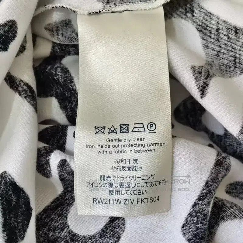 Louis Vuitton Louis Vuitton White Cotton Graphic T-Shirt . Size US S / EU 44-46 / 1 - 4 Thumbnail