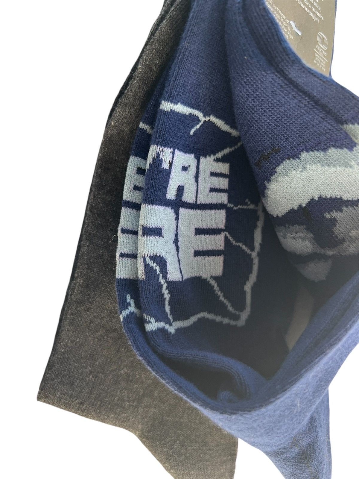 Other Official Poltergeist 2 Pack Socks Size 6-12 Size ONE SIZE - 4 Thumbnail