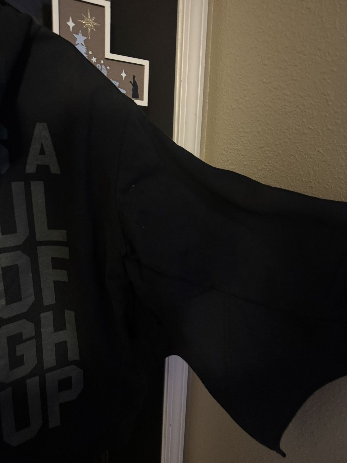 Awful Lot of Cough Syrup Awful lots of cough syrup bar wings hoodie Size US L / EU 52-54 / 3 - 7 Thumbnail