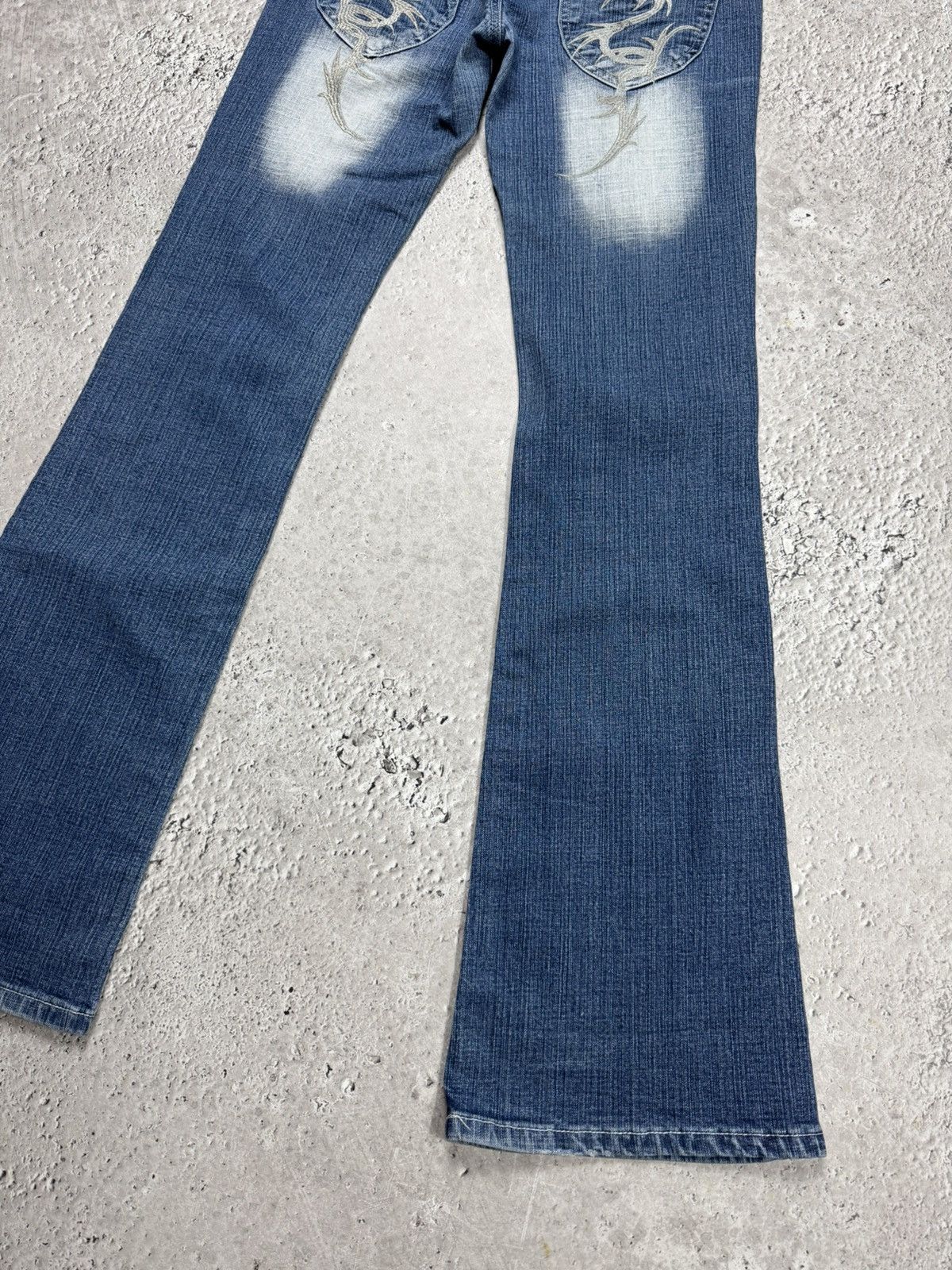 Other Vintage Flared Bootcut Jeans Tribal Embroidery Denim Pants Size 27" / US 4 / IT 40 - 3 Thumbnail