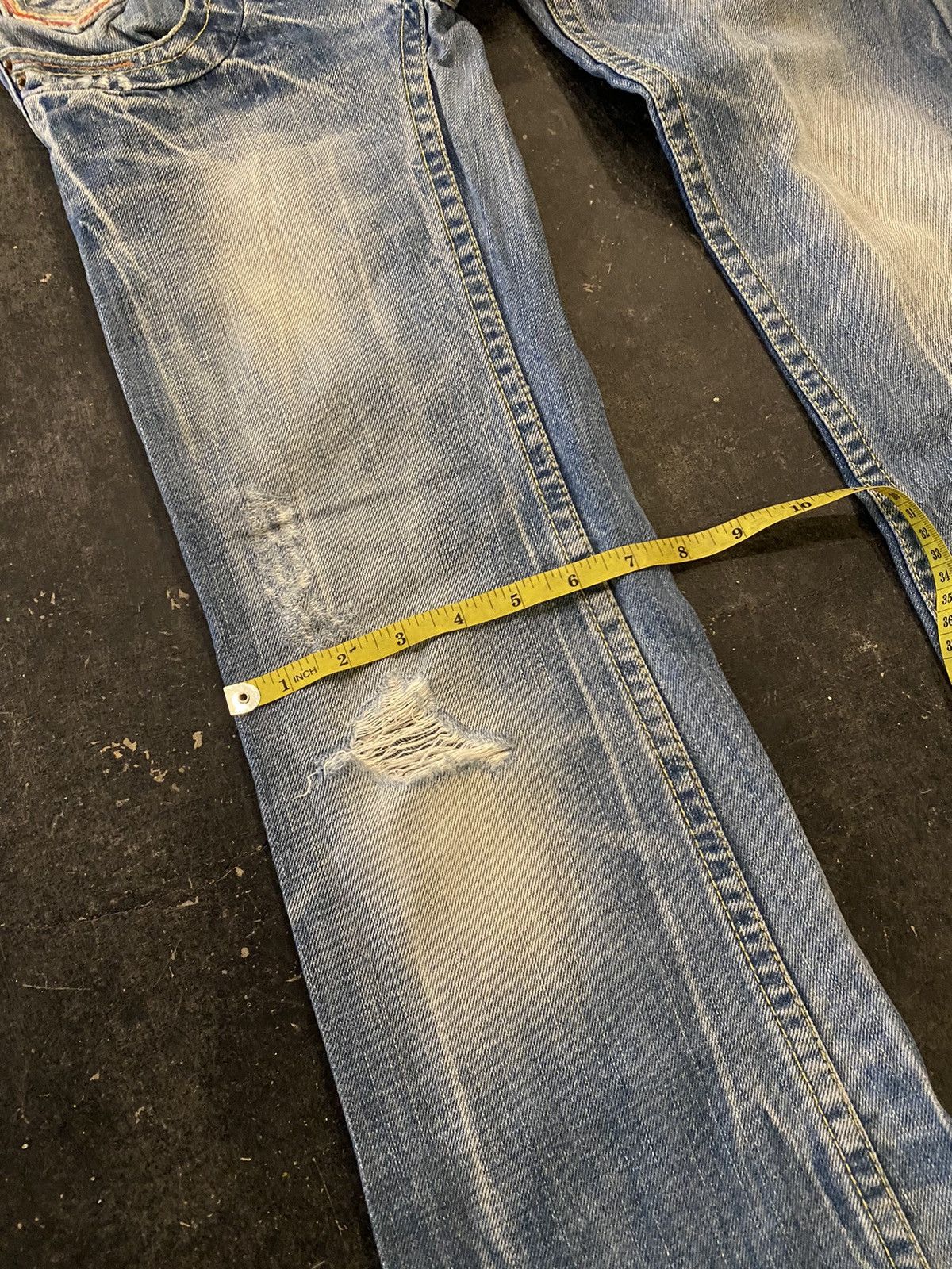 If Six Was Nine Red Peppers Distressed Bootcut Jeans Size US 27 - 10 Thumbnail