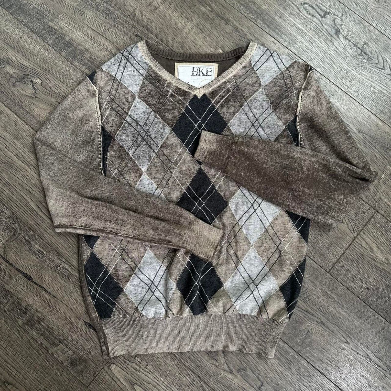 BKE Vintage Y2K BKE Grunge Preppy Overdyed Argyle Plaid Sweater Size S / US 4 / IT 40 - 1 Thumbnail