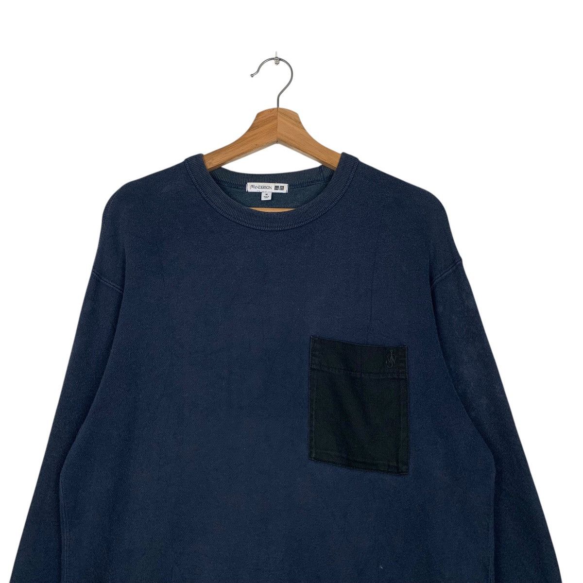 JW Anderson × Uniqlo JW Anderson Single Pocket Crewneck Sweatshirt #1855-C81 Size US M / EU 48-50 / 2 - 2 Thumbnail