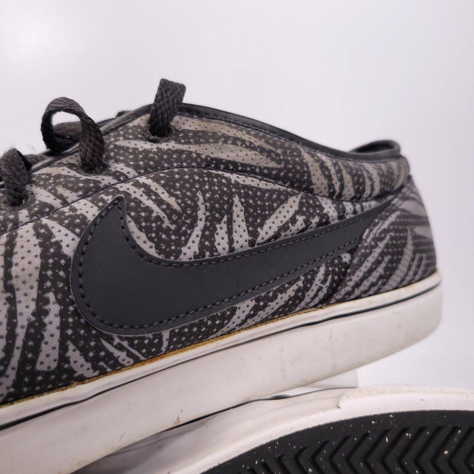 Nike Nike Toki Low TXT Shoe Mens Size 13 631697-004 Black Gray Size US 13 / EU 46 - 8 Thumbnail