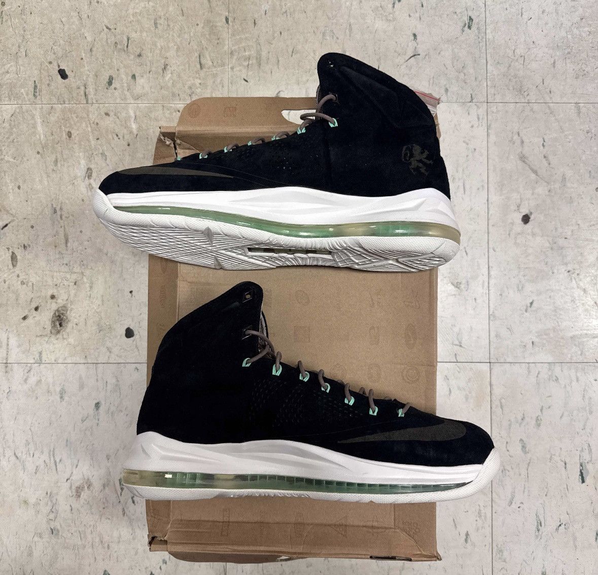 Nike Lebron 10 EXT Black Suede Size US 10.5 / EU 43-44 - 2 Thumbnail