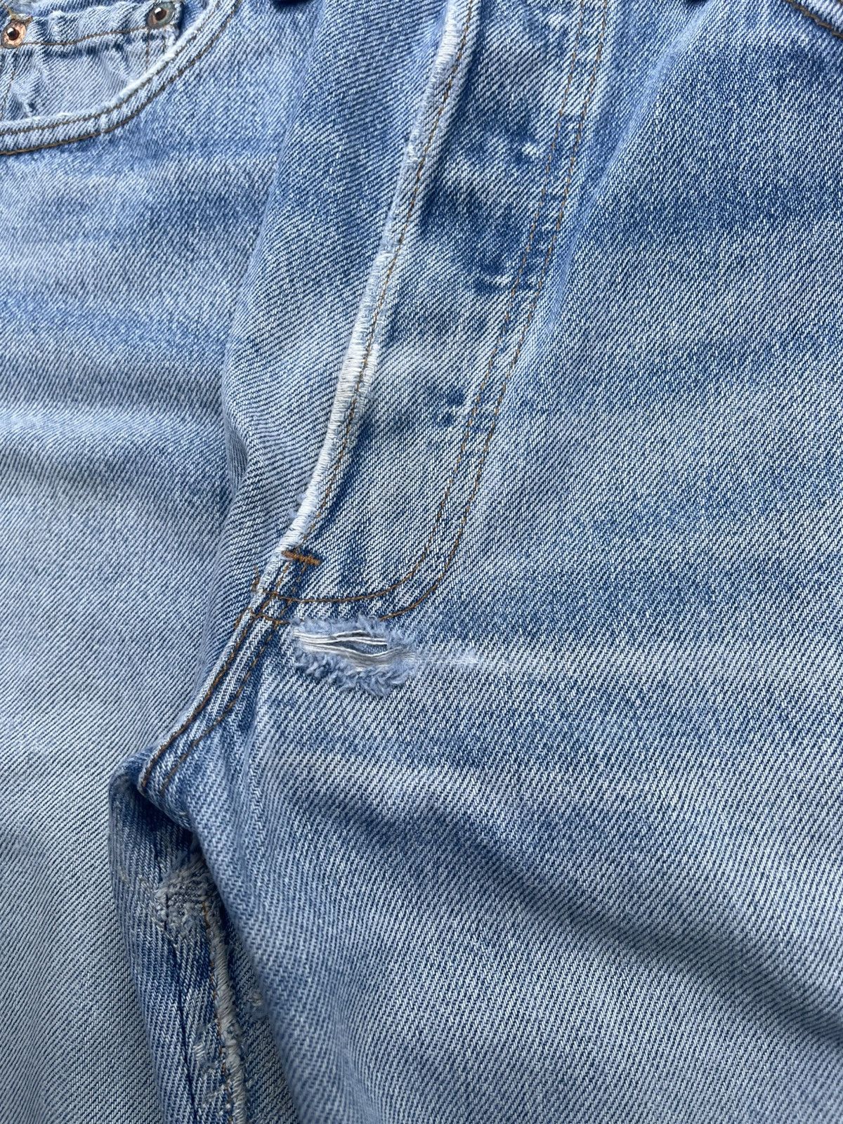 Levi's Vintage Levi's 501 Made in USA Jeans Size US 31 - 4 Thumbnail