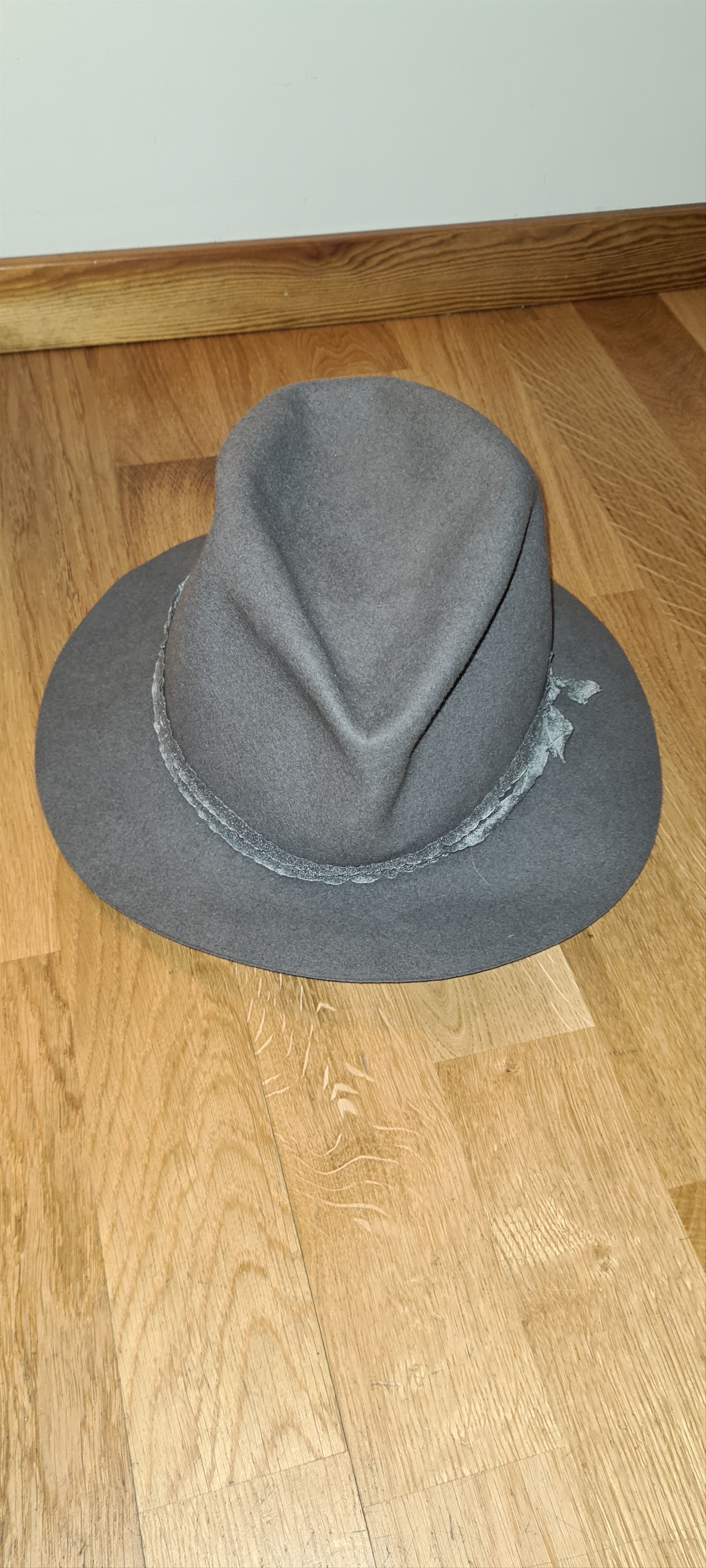 Takahiromiyashita The Soloist. Takahiromiyashita The Soloist. Rabbit felt ribbon hat s.0234 Size ONE SIZE - 2 Thumbnail
