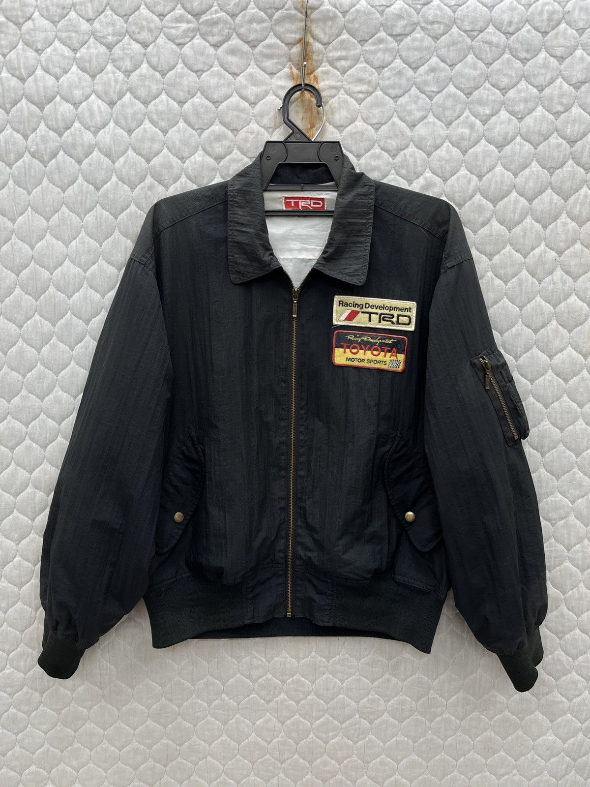 Sports Specialties 🔥🔥🔥STEALS TOYOTA TRD MOTOR SPORTS RACING BOMBER LIGHT JACKET Size US M / EU 48-50 / 2 - 2 Thumbnail