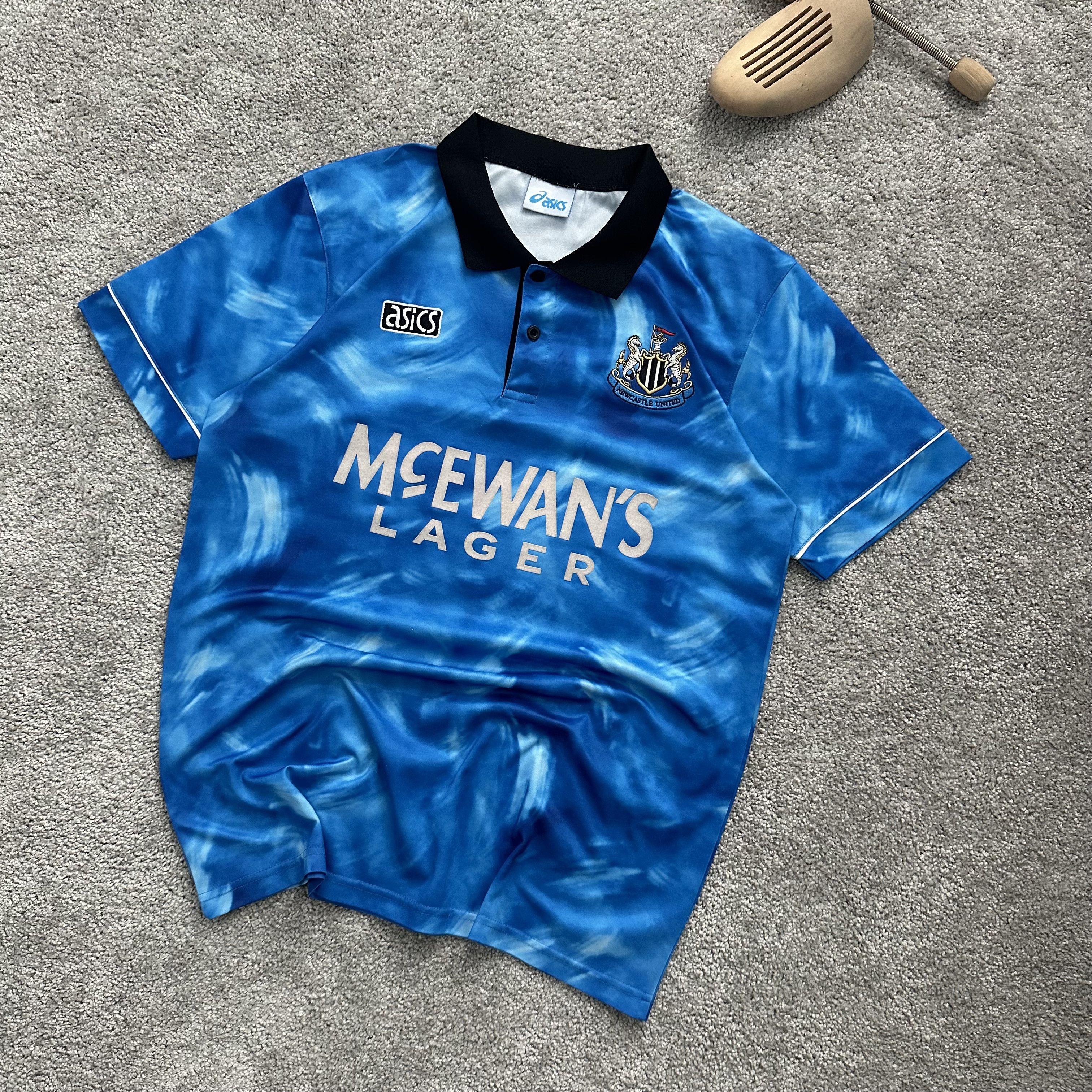 Asics New Castle United 1993-1995 Guest Soccer Jersey T Shirt Size US L / EU 52-54 / 3 - 1 Thumbnail