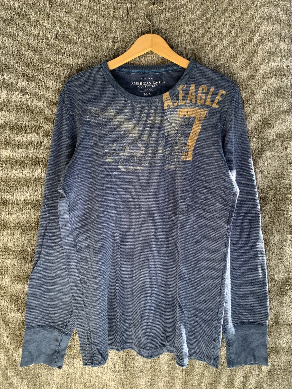 American Eagle Outfitters Number 7 American Eagle Vintage fit Disstressed Long Sleeve Size US M / EU 48-50 / 2 - 1 Thumbnail